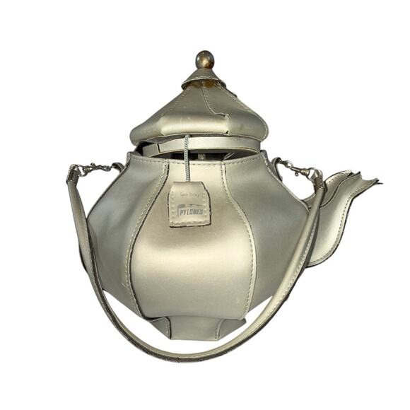 Pylones Design Lucas Tea Pot Purse Silver Unique Bag Needs TLC - Picture 1 of 9